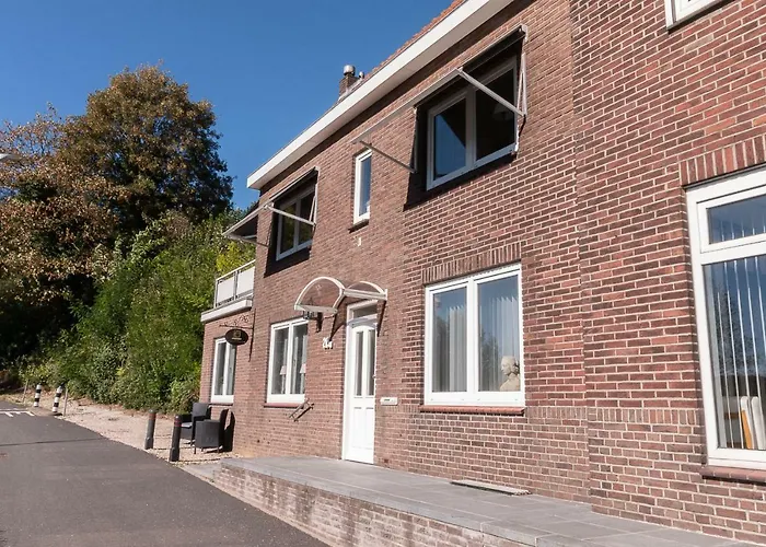 Апартаменты Appartement Schin Op Geul *