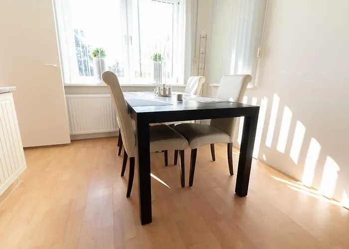 Appartement Schin Op Geul Апартаменты